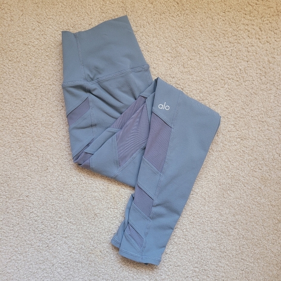 ALO Yoga Mesh Cut Out Dusty Blue‎ Leggings Size X Small - Picture 1 of 12